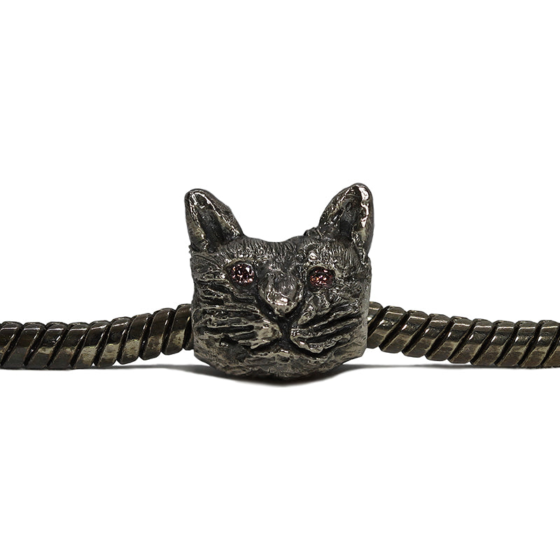 Cat bead in Oxidised Silver