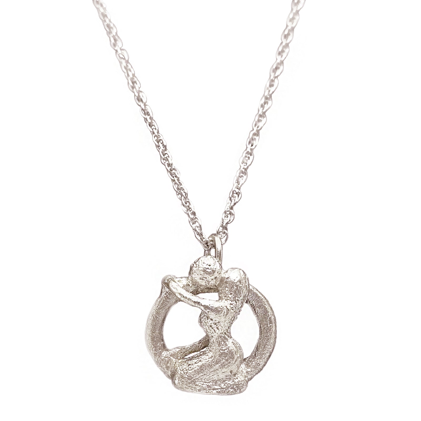 Silver Romantic Kiss necklace