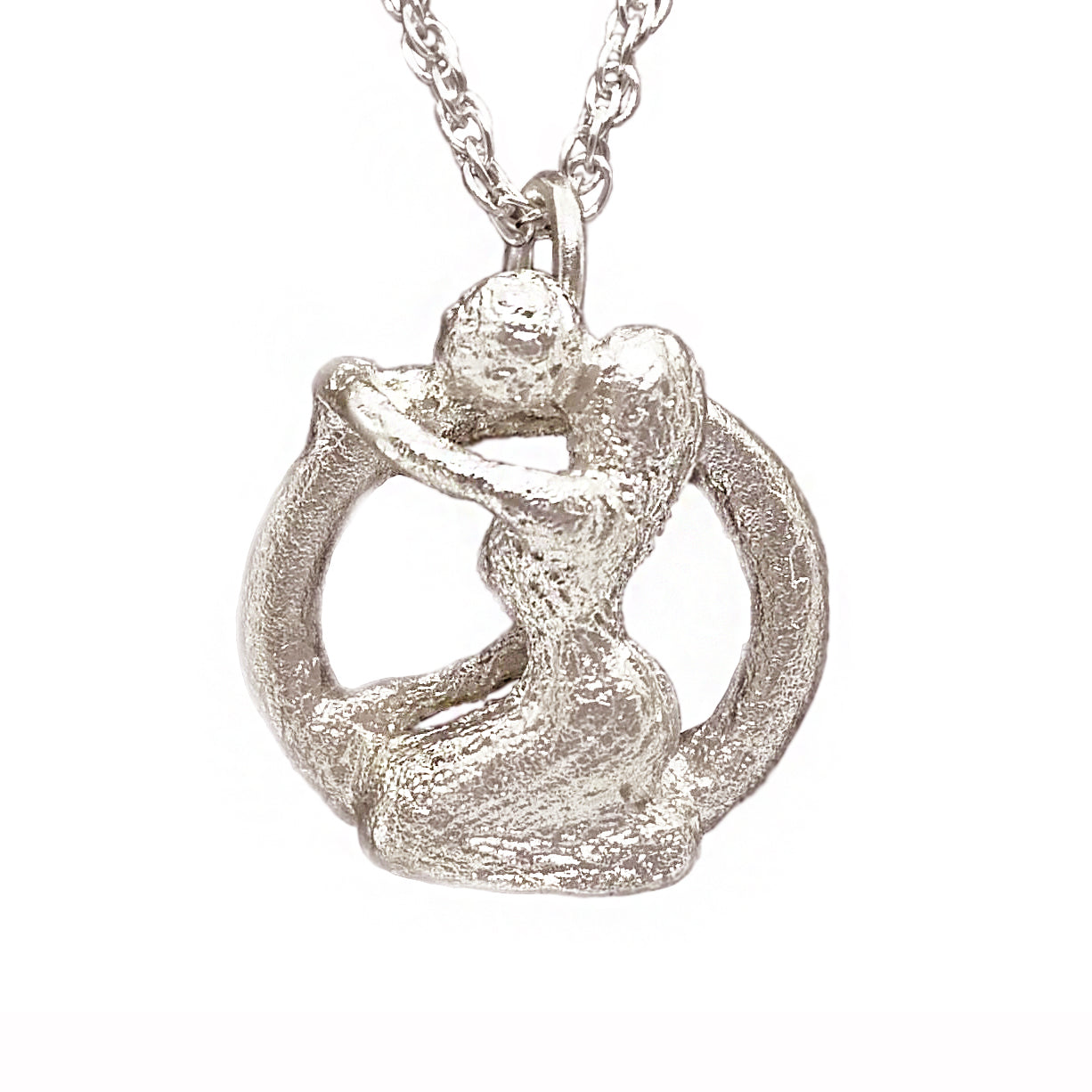 Silver Romantic Kiss necklace